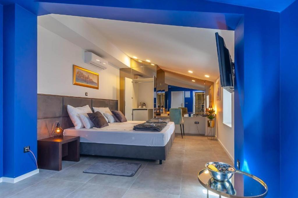 X Boutique Marinac Studio Apartments & Rooms シベニク エクステリア 写真
