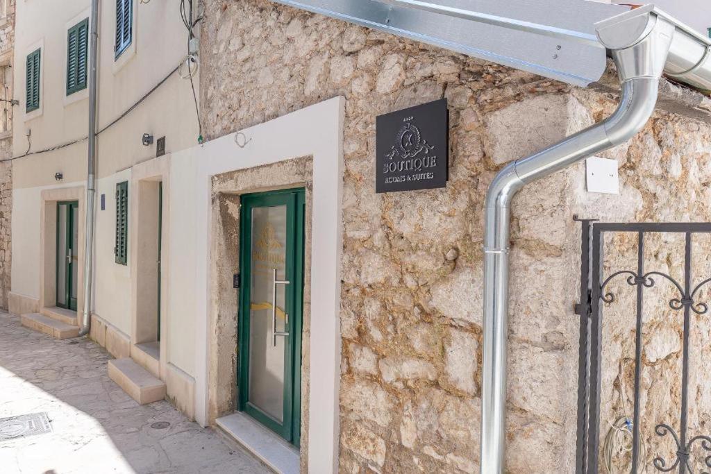 X Boutique Marinac Studio Apartments & Rooms シベニク エクステリア 写真