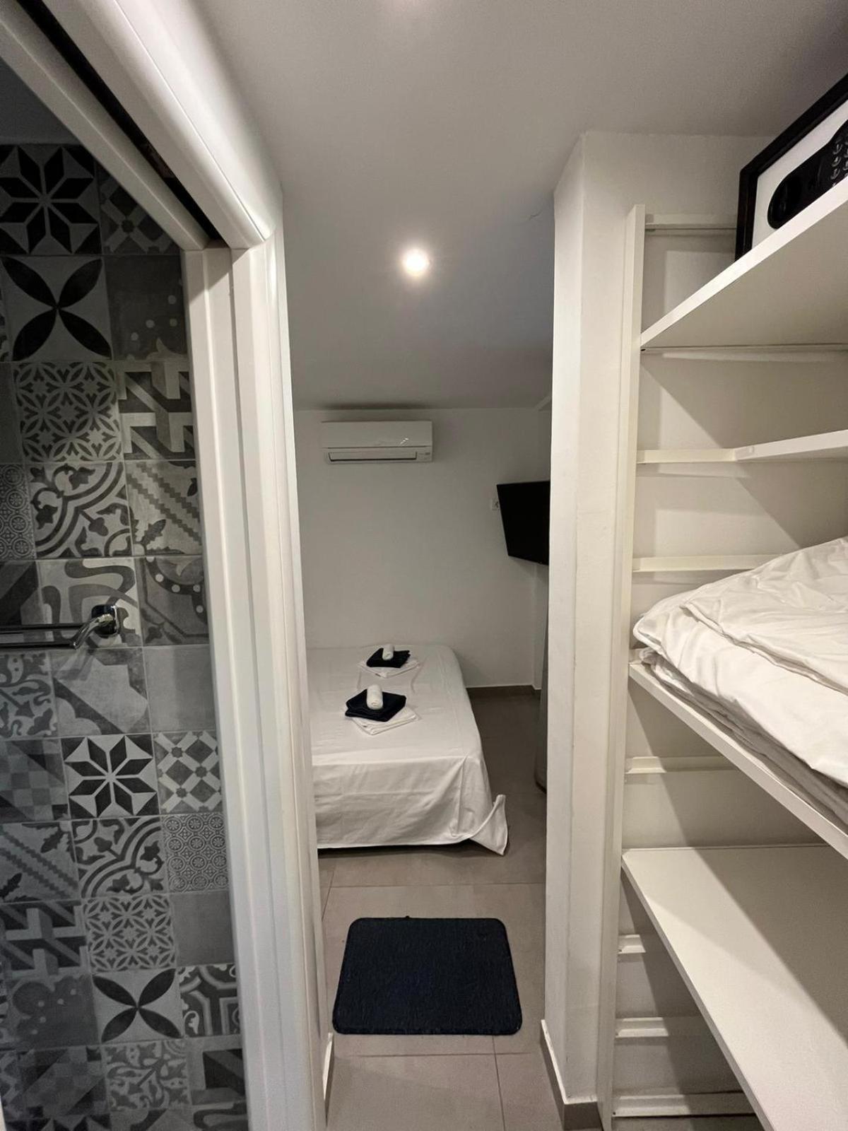 X Boutique Marinac Studio Apartments & Rooms シベニク エクステリア 写真